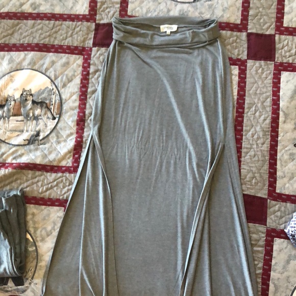 Bundle of long skirts - Picture 3 of 5